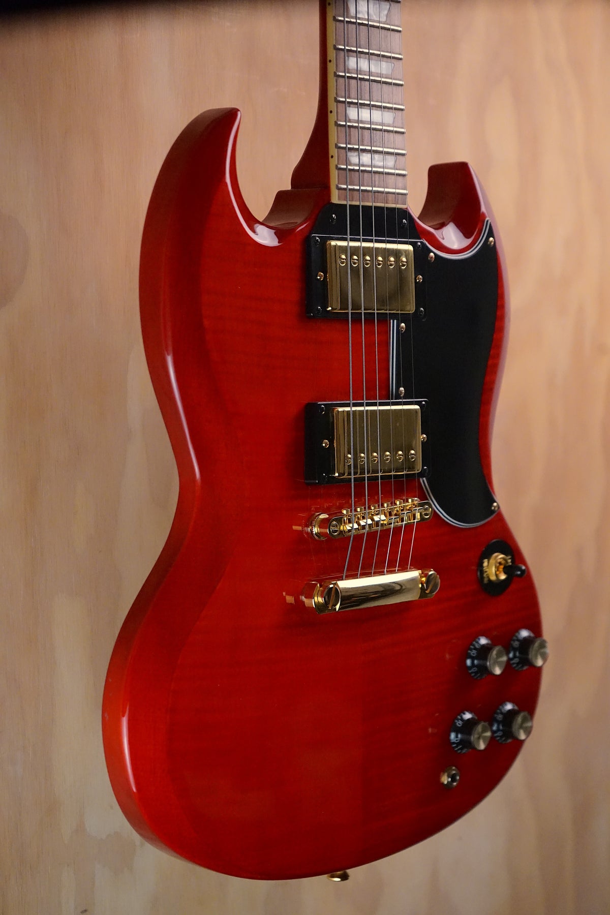 Epiphone Limited Edition G-400 Deluxe PRO Trans Red, (Used, Comm) - Fair Deal Music