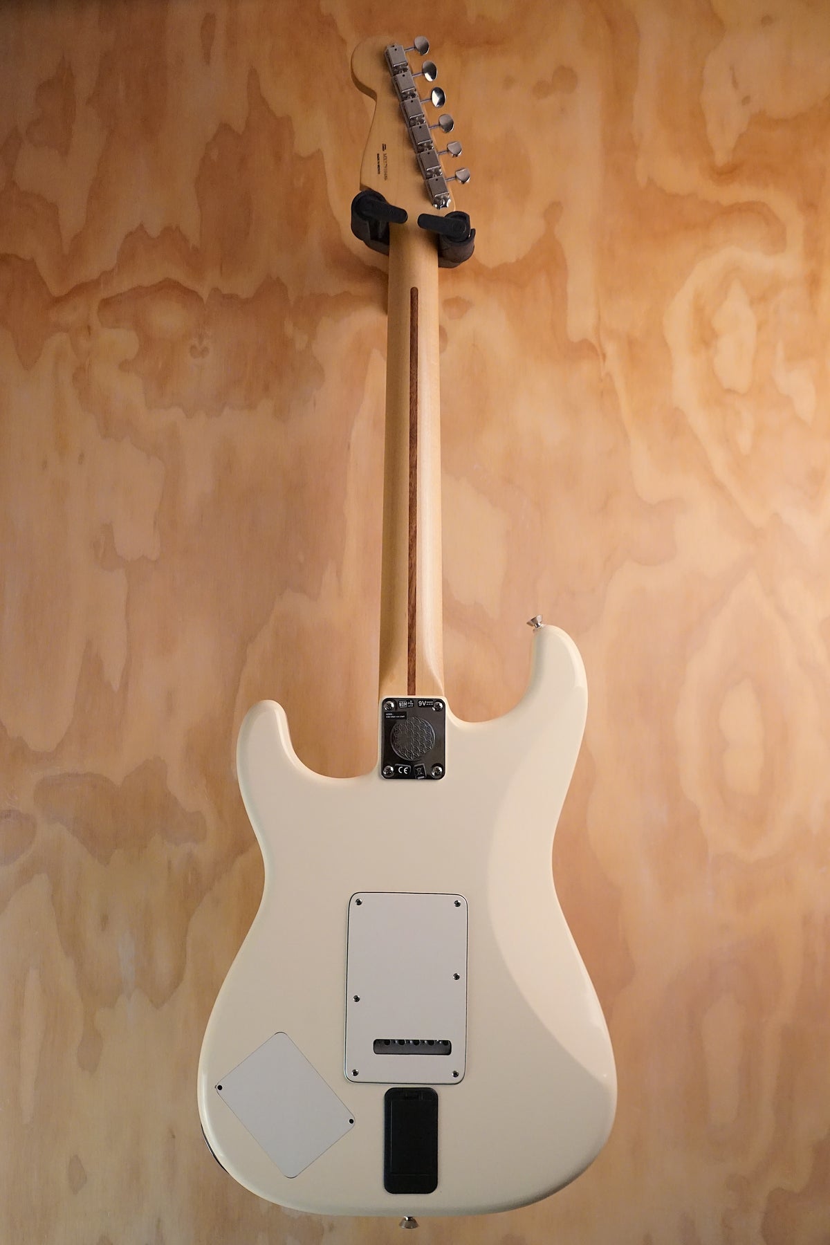 Fender EOB Sustainer Stratocaster Olympic White, (Used, Comm) - Fair Deal Music