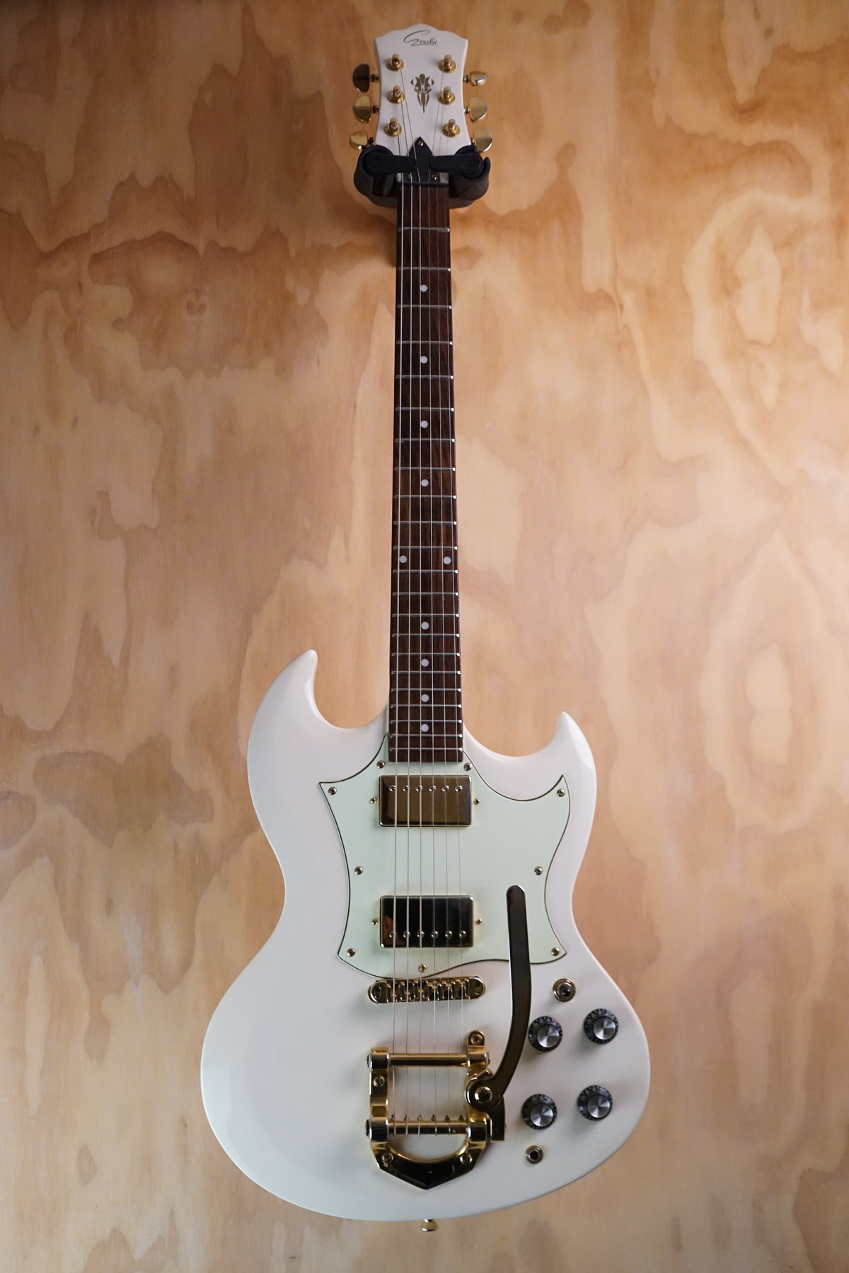 Gould XG Series SG-Style Electric Guitar, (Used, Comm)