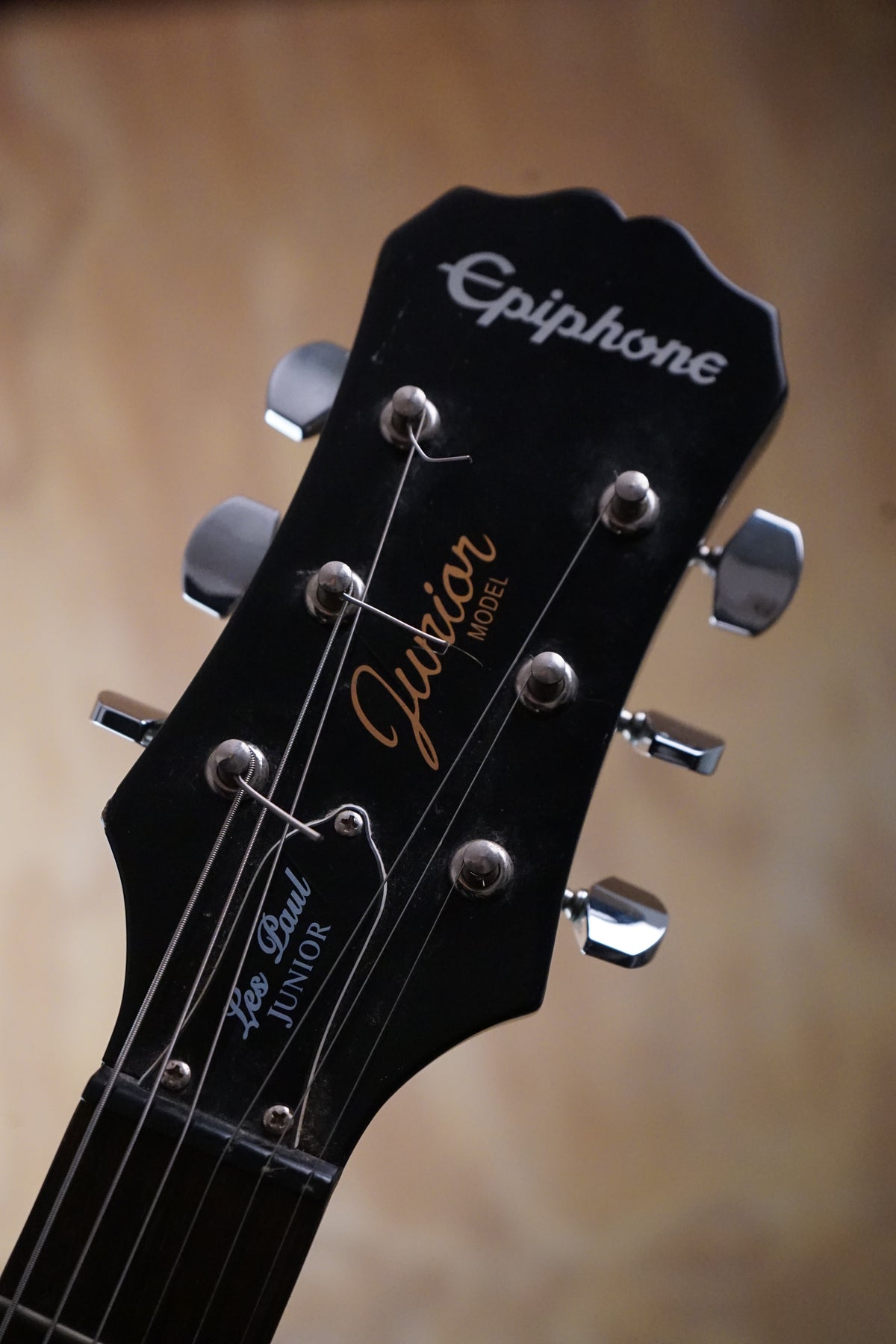 Epiphone Les Paul Junior Sunburst Electric Guitar, (Used)