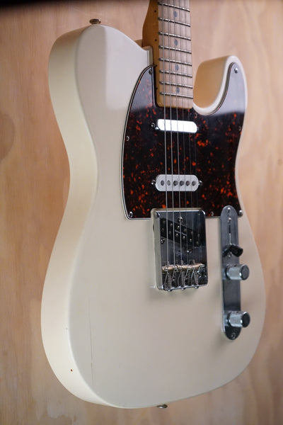 Fender Deluxe Nashville Telecaster White Electric Guitar, (Used)