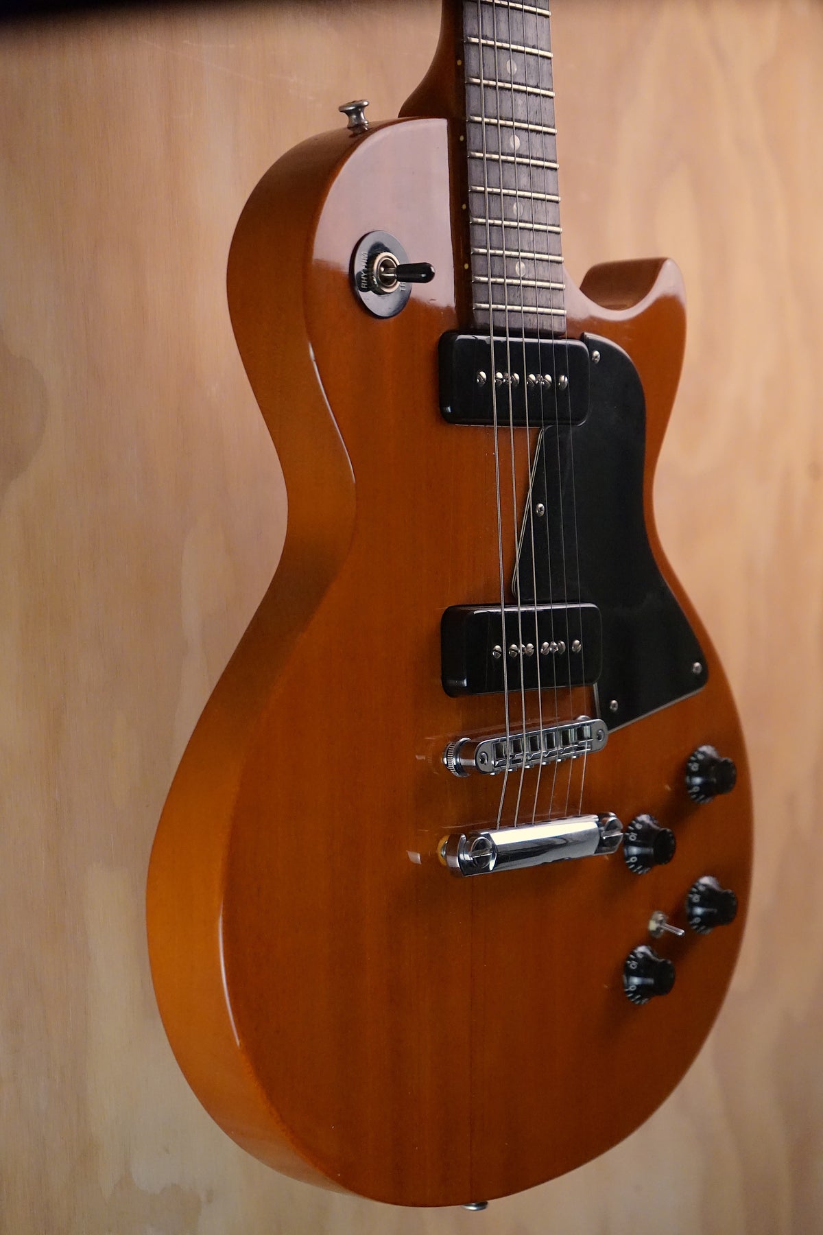 2001 Gibson Les Paul Special Natural Electric Guitar, (Used, Comm)