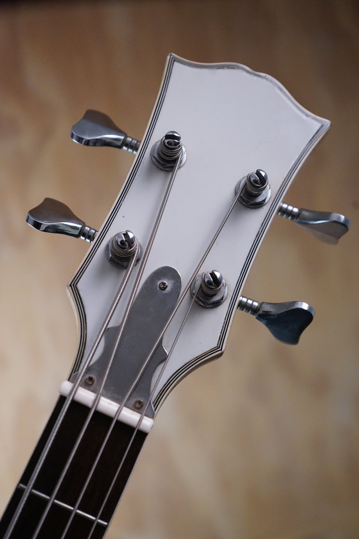 Antoria Soundmaster White Semi-Hollow Electric Bass Guitar, (Used) - Fair Deal Music