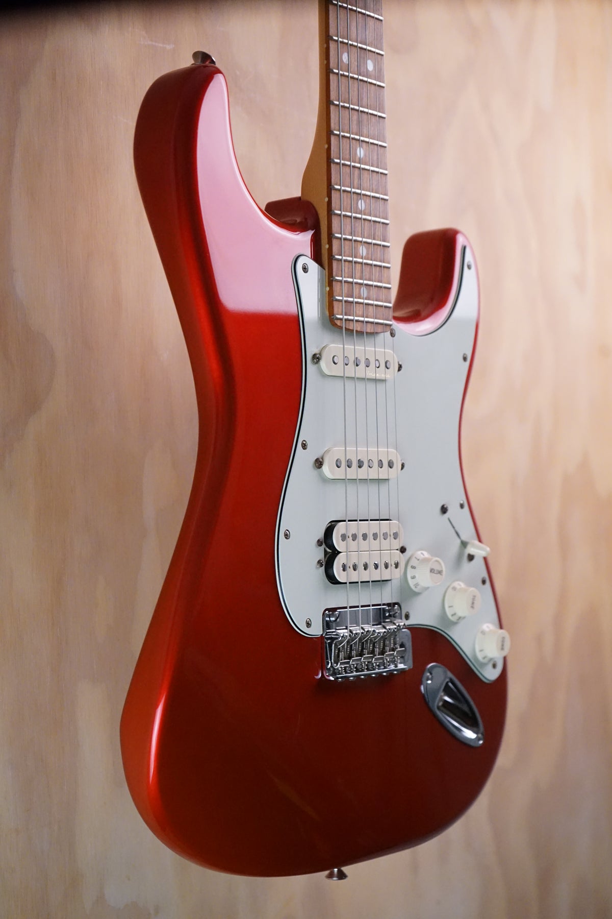 Fender Deluxe HSS Stratocaster Candy Apple Red Electric Guitar, (Used) - Fair Deal Music