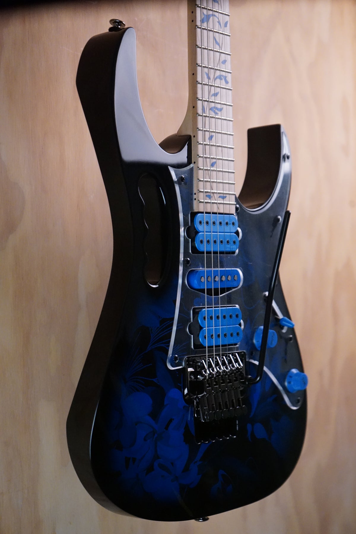 Ibanez JEM77P Blue Floral Pattern Steve Vai Signature Electric Guitar, (Used)