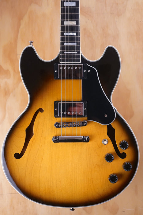 Gibson Midtown Custom in Tobacco Burst, (Used)