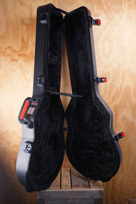 Gator GTSA-GTRLPS TSA ATA Les Paul Moulded Guitar Case, (Used)