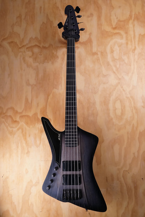 Sandberg Forty Eight 5-string in Blackburst left-handed, (Used)