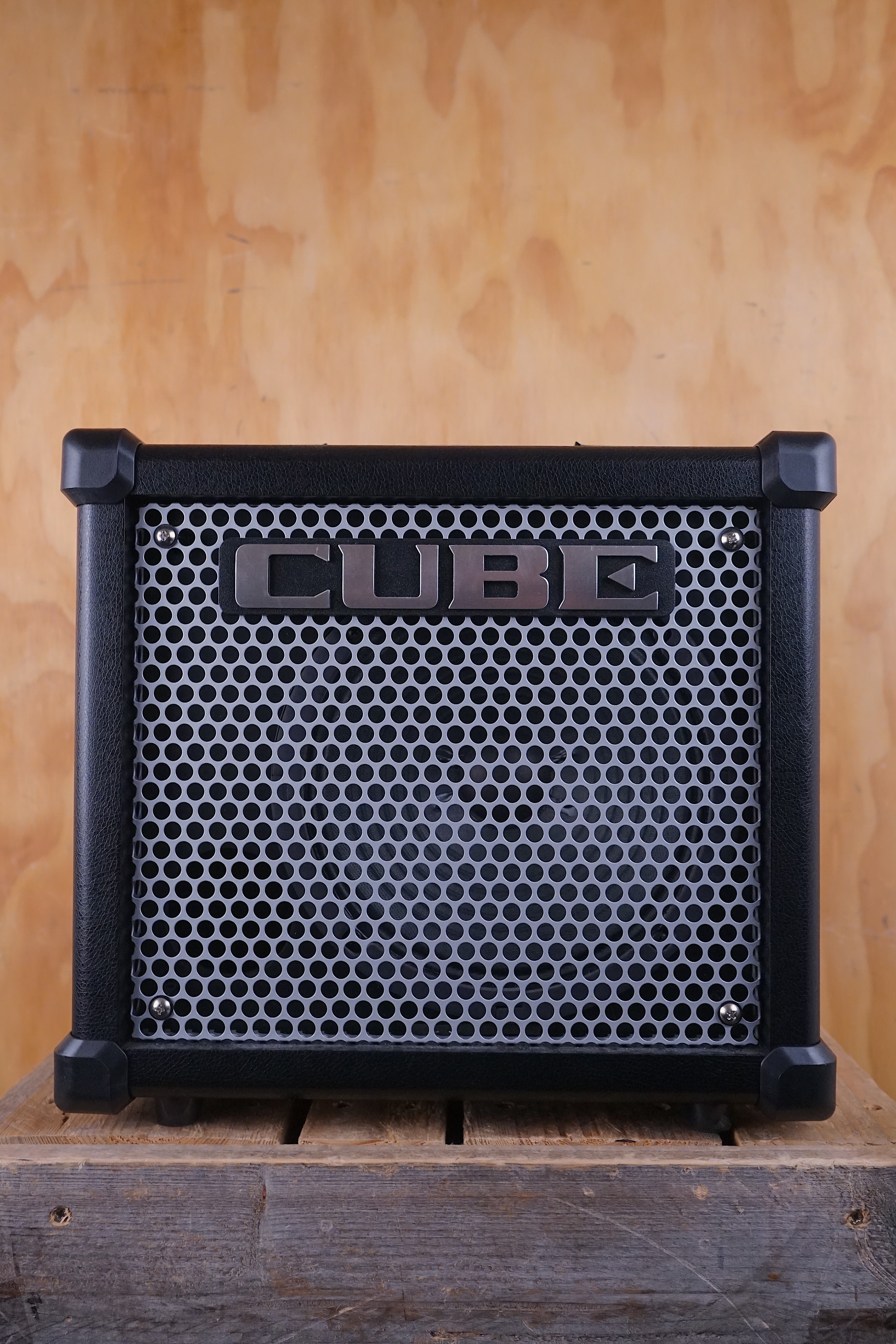 Roland Cube-10GX, (Used) – Fair Deal Music