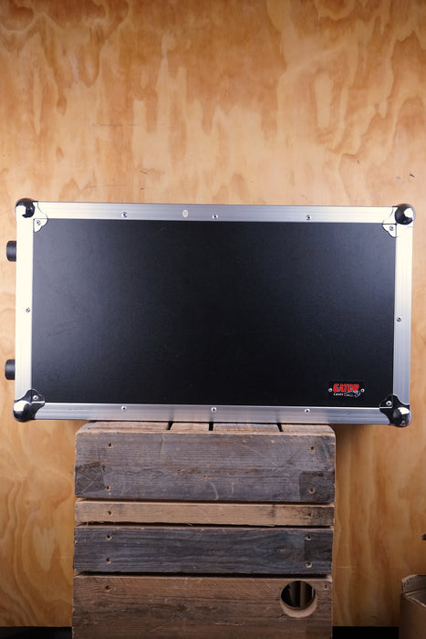 Gator G‑TOUR Pedalboard, (Used)
