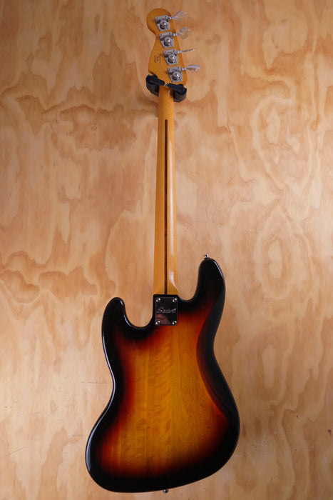 Squier Classic Vibe ’60s Jazz Bass Fretless in 3‑Color Sunburst, (Used) - Fair Deal Music
