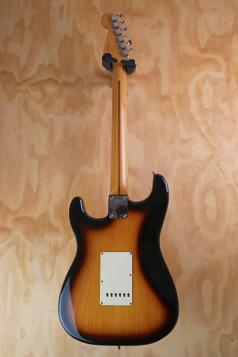 Fender Classic Series '50s Stratocaster in 2-Tone Sunburst Electric Guitar, (Used) - Fair Deal Music