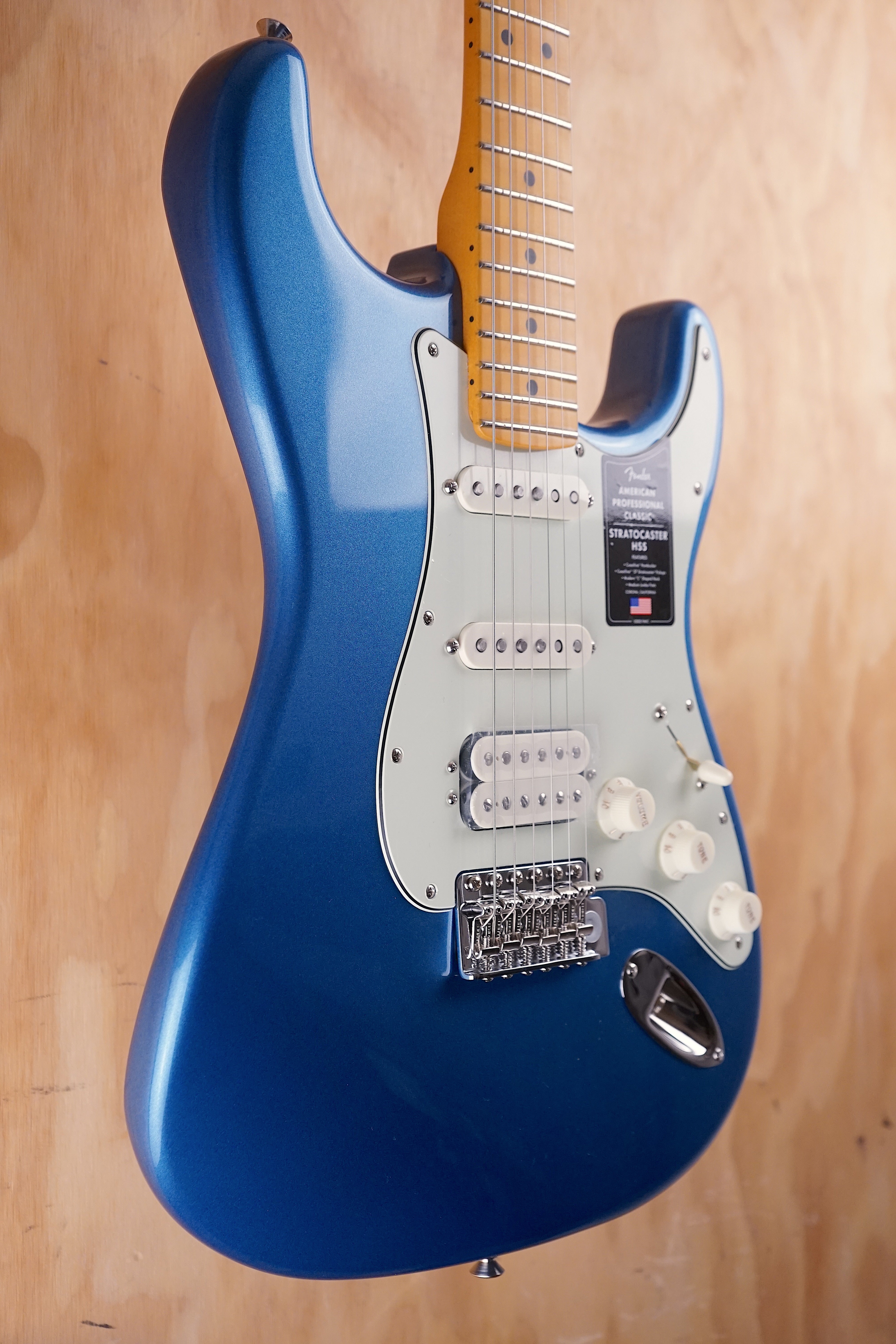 Fender American Professional Classic HSS Stratocaster, Maple Fingerboard, Faded Lake Placid Blue, Ex-Display - Fair Deal Music