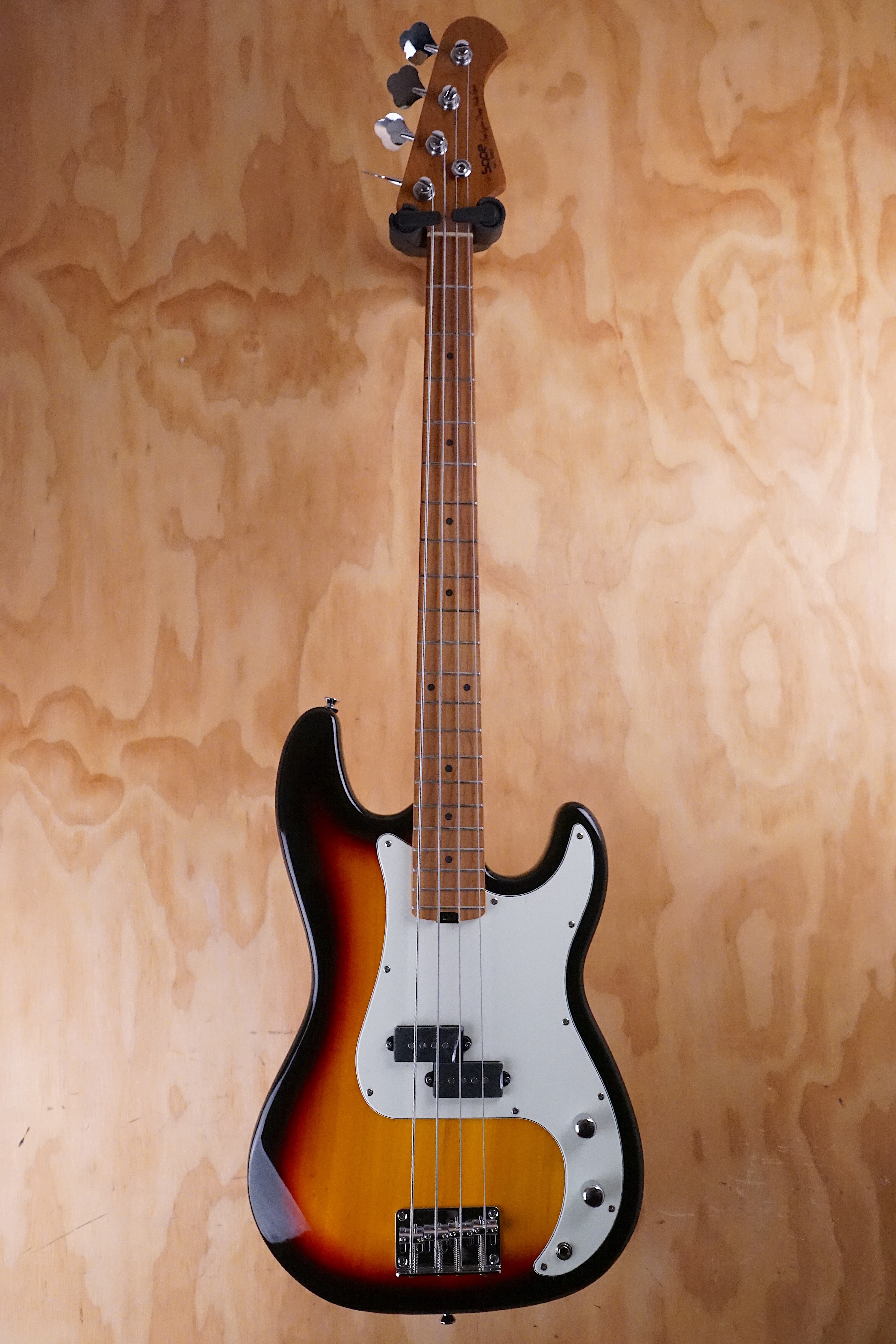 SQOE SPB600 Split-Coil Bass in Sunburst - Fair Deal Music