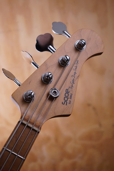 SQOE SjB600 J-Style Single-Coil Bass in Sunburst - Fair Deal Music