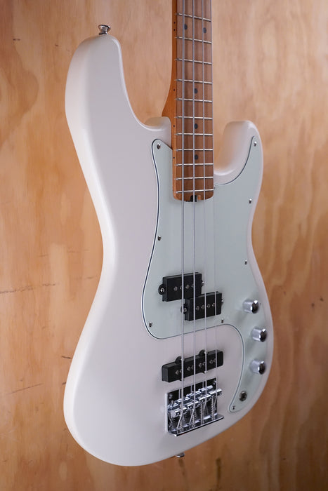 SQOE SPJ600 PJ-Style Bass in White - Fair Deal Music
