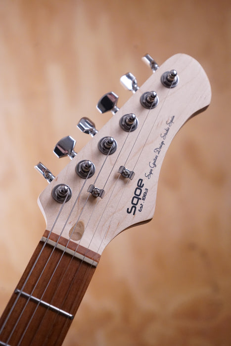 SQOE SEST200 SSS S-Style Electric Guitar Silver - Fair Deal Music