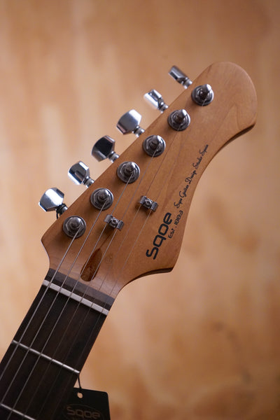 SQOE JM300 Offset-Style Electric Guitar with P90's in Sunburst - Fair Deal Music