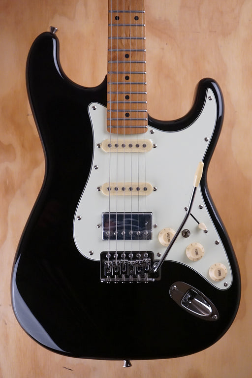 SQOE SEST600 HSS S-Style Electric Guitar Black - Fair Deal Music