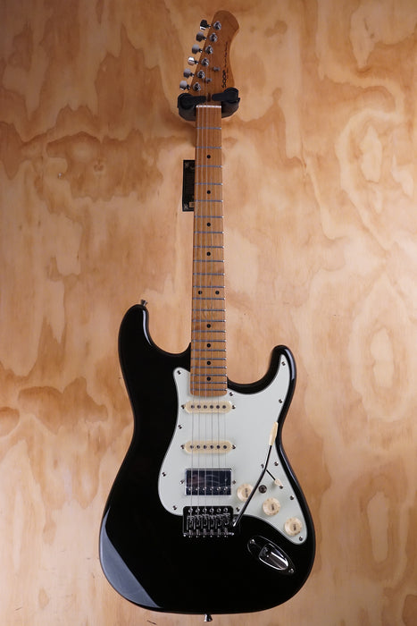 SQOE SEST600 HSS S-Style Electric Guitar Black - Fair Deal Music