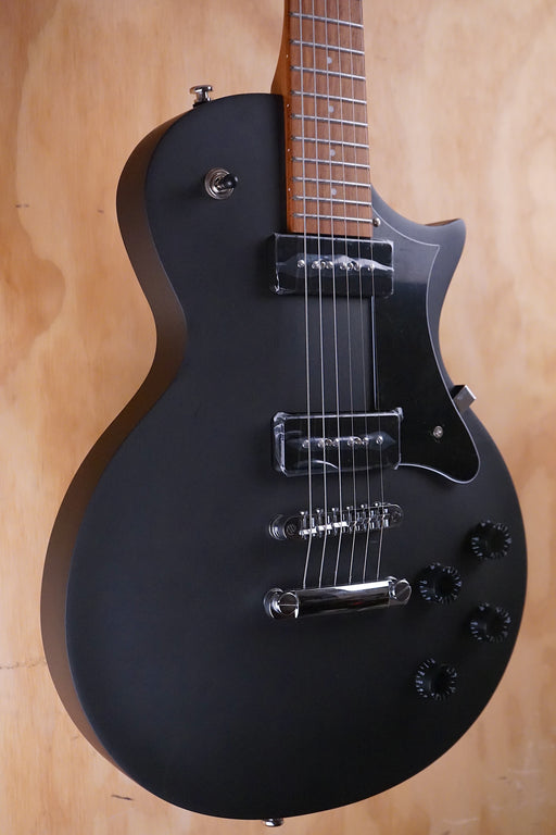 SQOE SELP90 LP Style Guitar Black - Fair Deal Music