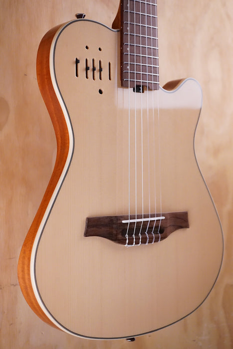 SQOE SEGD920 Silent Electro Classical Guitar Natural - Fair Deal Music