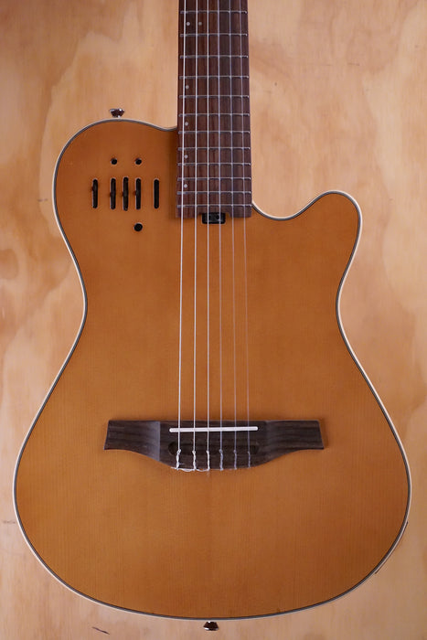 SQOE SEGD920 Silent Electro Classical Guitar Natural Cedar - Fair Deal Music