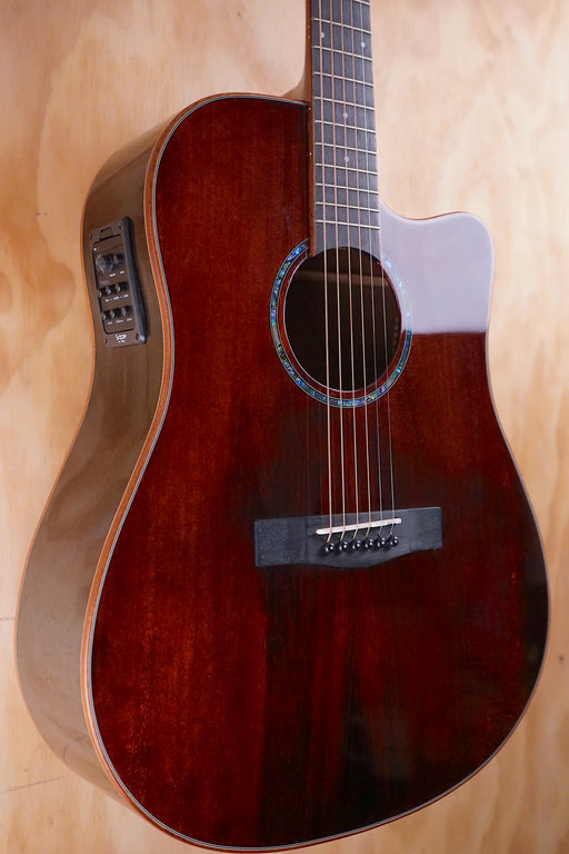 SQOE S380FG Electro Acoustic Guitar Cedar Top - Fair Deal Music