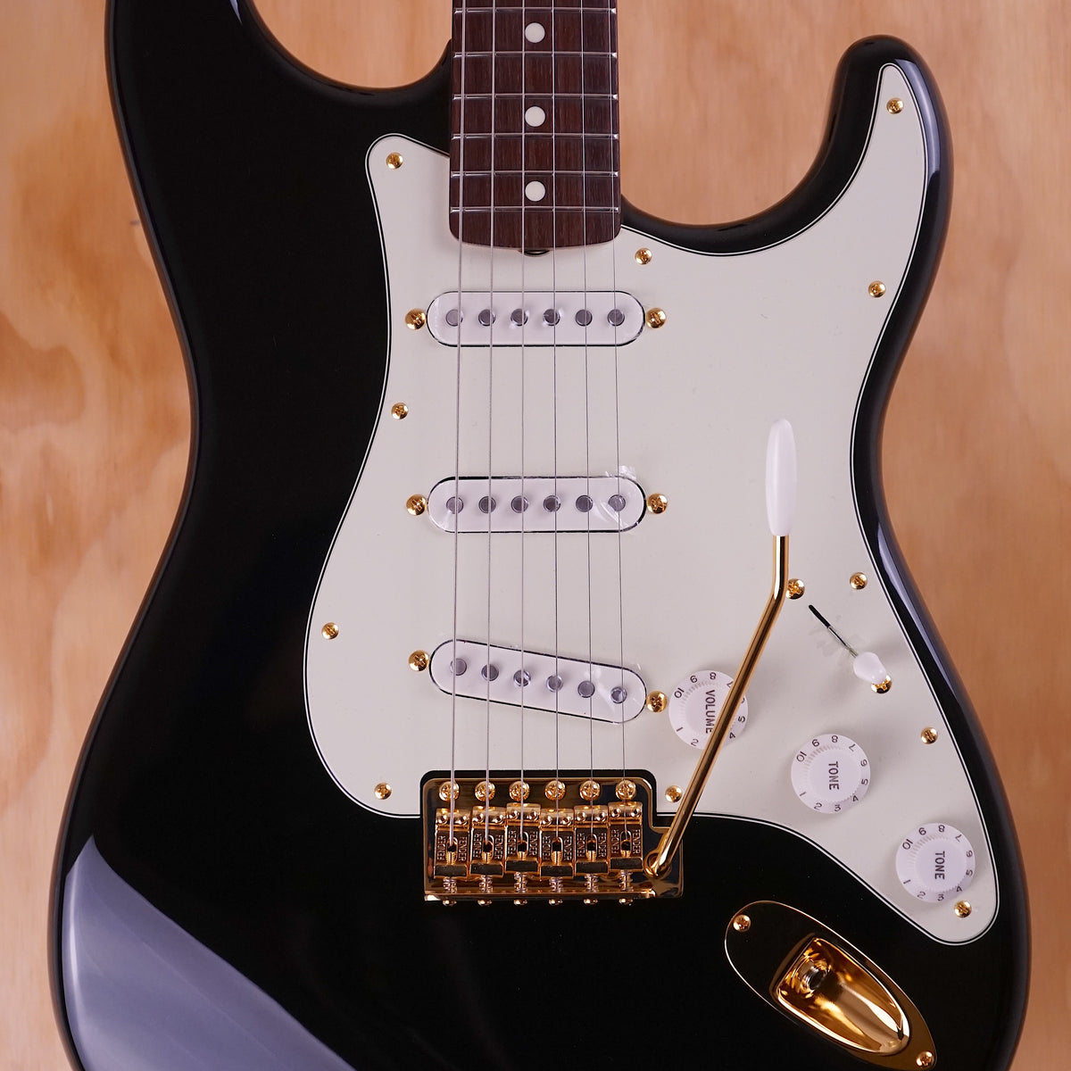 Fender FSR Traditional II MIJ '60s Stratocaster, Ex Display