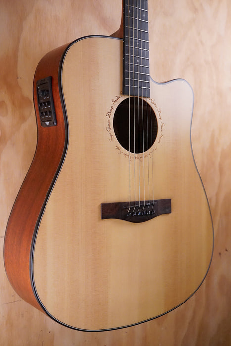 SQOE SQ-BCS Electro Acoustic Guitar Natural - Fair Deal Music