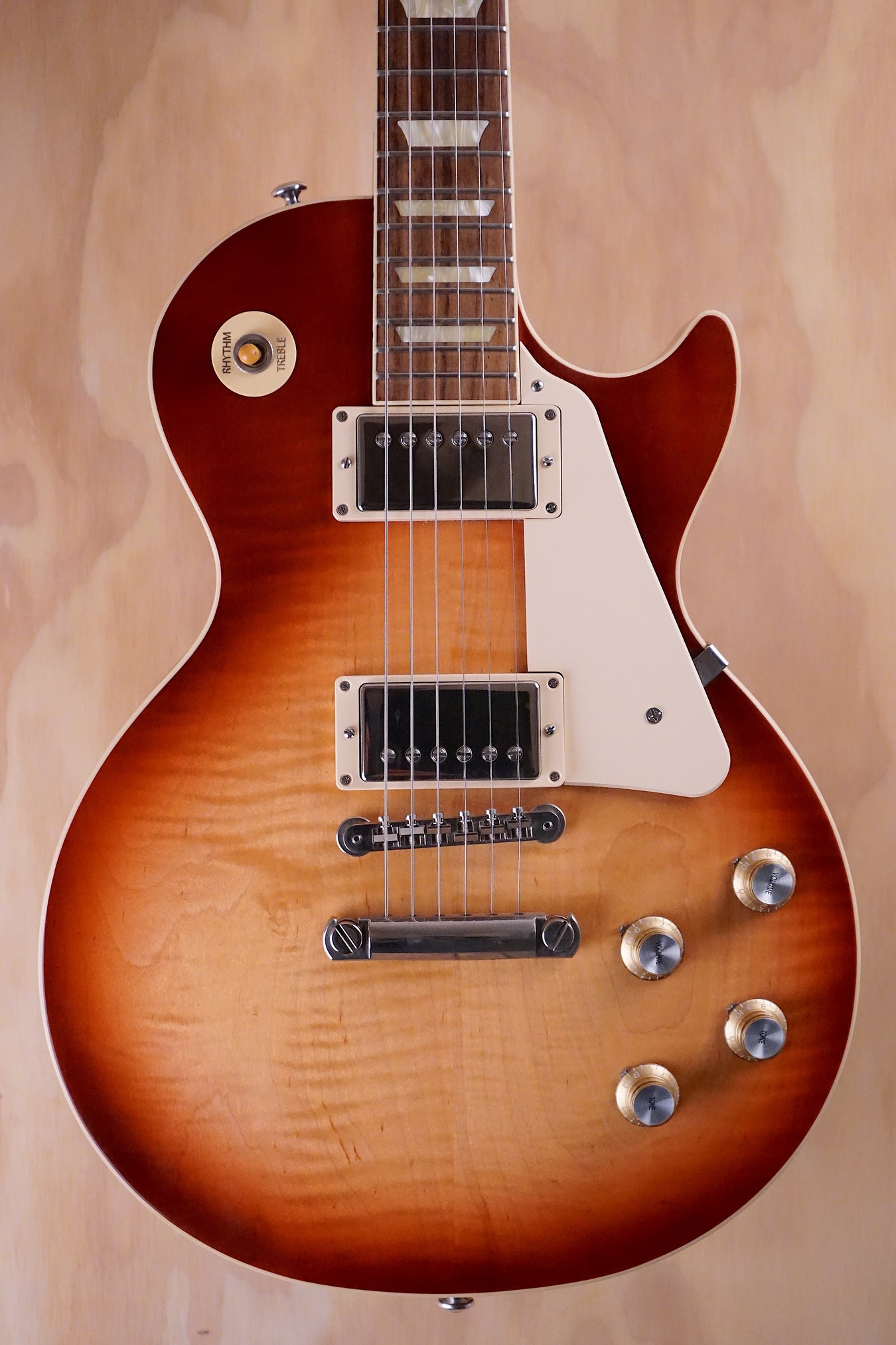 Gibson Les Paul Standard ’60s in Iced Tea Electric Guitar, (Used) - Fair Deal Music