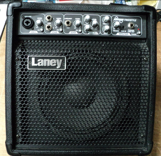 Laney Battery Powered Buskers Amp  * NON WORKING * - Fair Deal Music