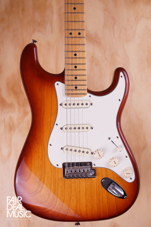 Fender Stratocaster USA Standard 2014 in Sienna Sunburst, USED - Fair Deal Music