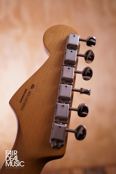 Fender Player '60s Stratocaster in Sunburst, USED - Fair Deal Music