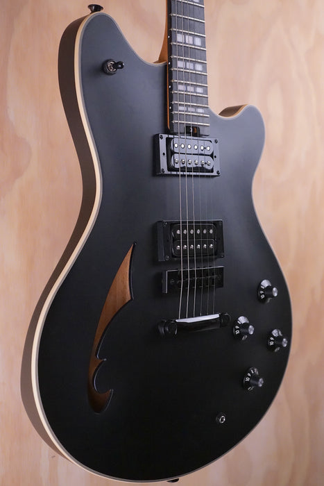 EVH SA-126 Special in Stealth Black, (Nearly New, Comm) - Fair Deal Music