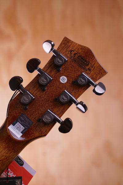 SQOE S460T-SK Acoustic Guitar with Hardcase in Natural Gloss - Fair Deal Music