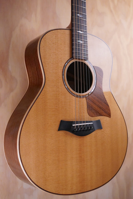 Taylor GT811 Grand Theater in Natural Acoustic Guitar, (Used) - Fair Deal Music
