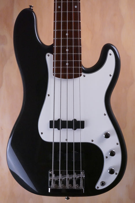 Squier Standard Precision Bass Special V in Black Bass Guitar, (Used) - Fair Deal Music