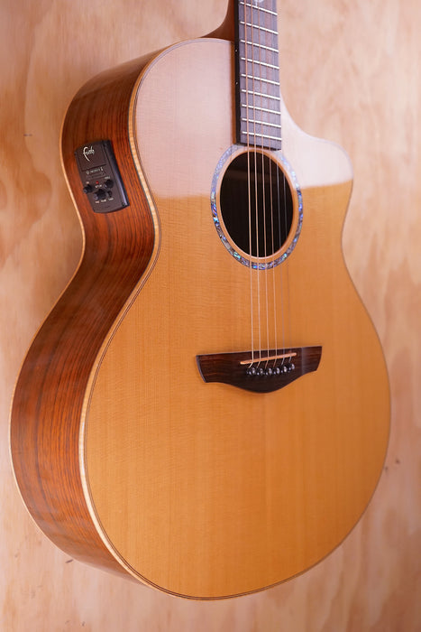 Faith Neptune Cutaway, (Used) - Fair Deal Music