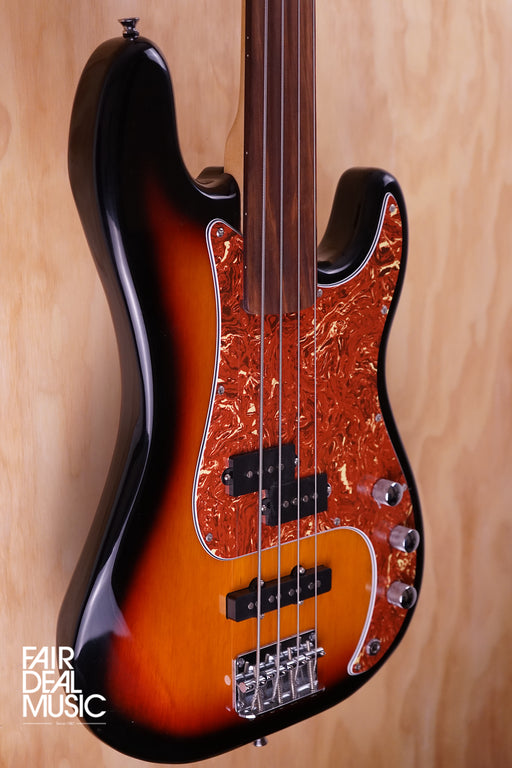 Fazley PJ Fretless Bass in Sunburst, USED - Fair Deal Music