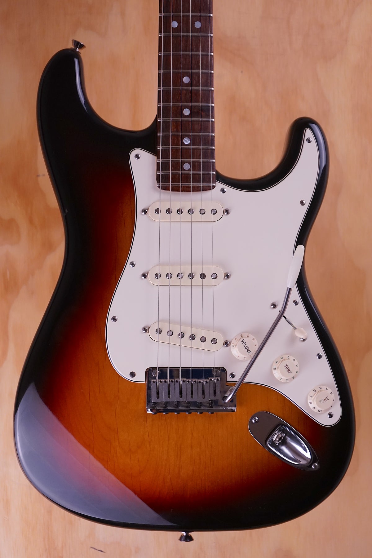 2006 Fender 60th Anniversary American Stratocaster in 3-Colour