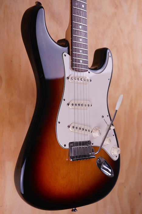2006 Fender 60th Anniversary American Stratocaster in 3-Colour Sunburst, (Used) - Fair Deal Music