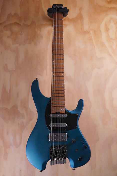 Ibanez Q547 Headless 7-String Electric Guitar in Blue Chameleon Metallic Matte Electric Guitar, (Used, Comm) - Fair Deal Music