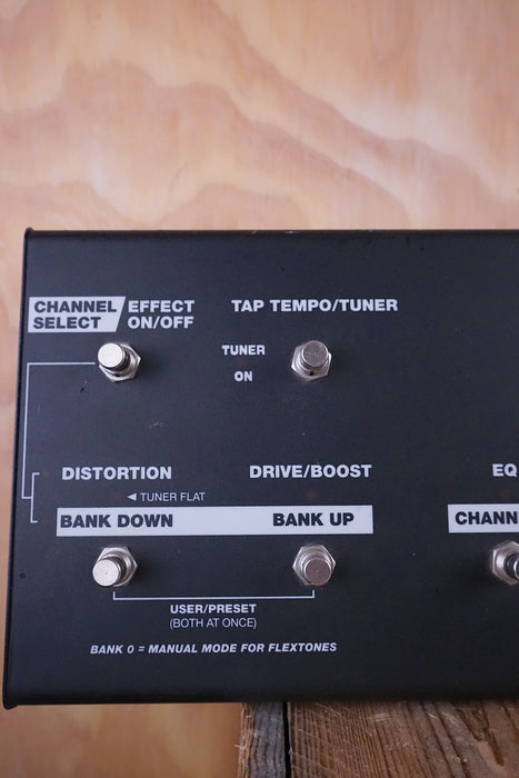 Line 6 POD Pro with Floorboard rack-mounted digital amp, (Used, Comm) - Fair Deal Music