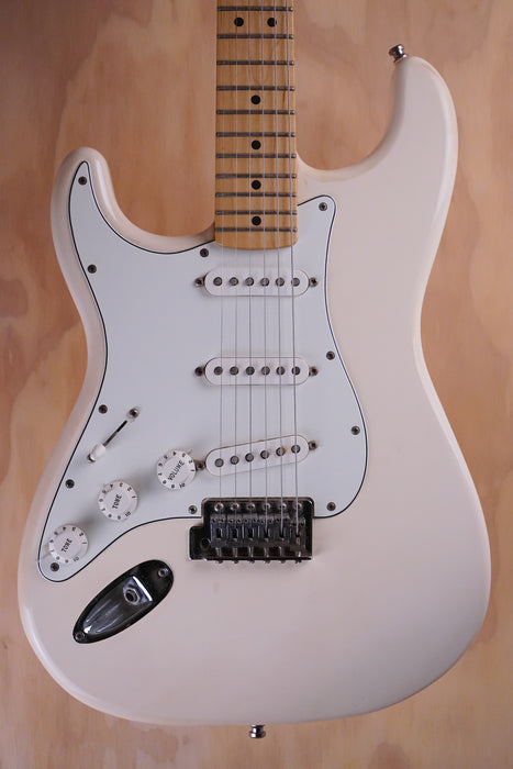 Fender Mexican Standard Stratocaster Left-Handed in Olympic White Electric Guitar, (Used) - Fair Deal Music