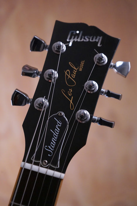 2009 Gibson Les Paul Standard in Ebony Electric Guitar, (Used) - Fair Deal Music