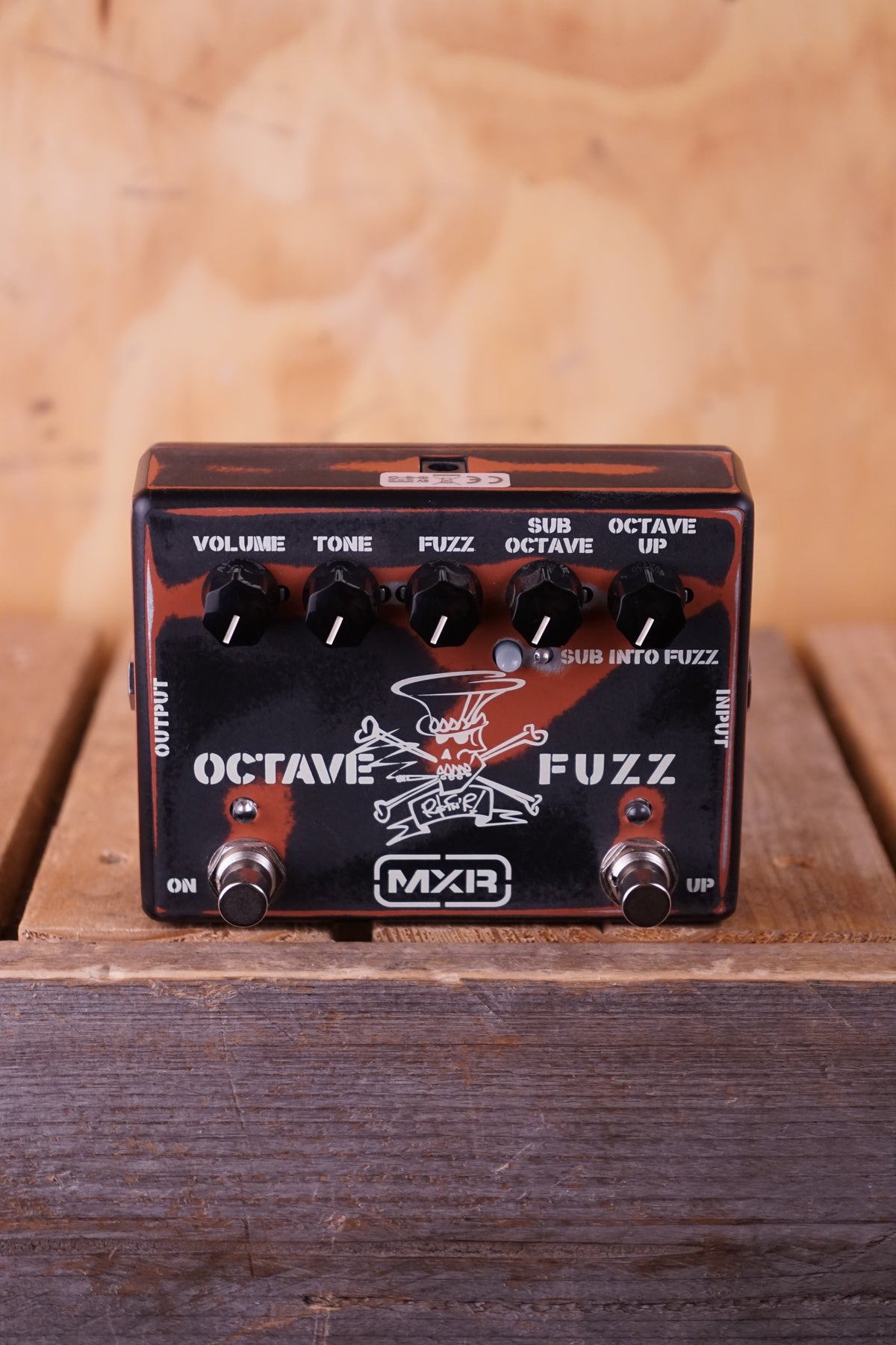 Slash MXR OCTAVE FUZZ ギターエフェクター MXR Slash Octave Fuzz, (Used) — Fair Deal Music