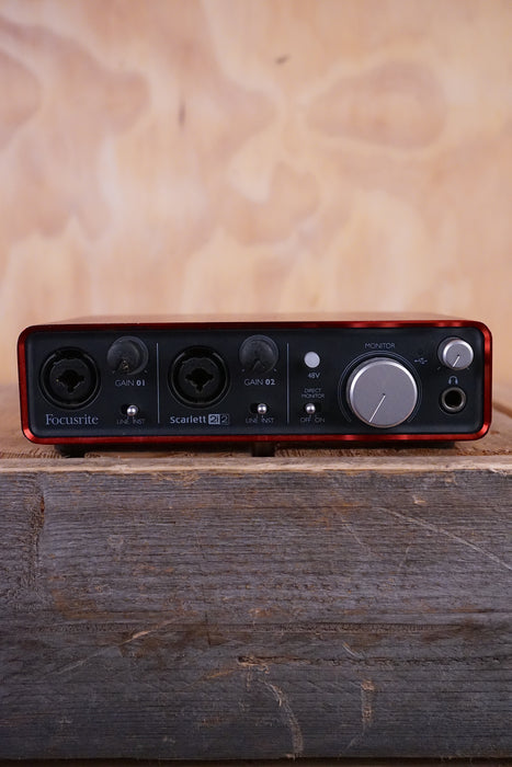 Focusrite Scarlett 2i2 1st Generation Audio Interface, (Used)