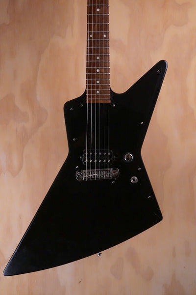 Gibson Melody Maker Explorer in black Electric Guitar, (Used) - Fair Deal Music