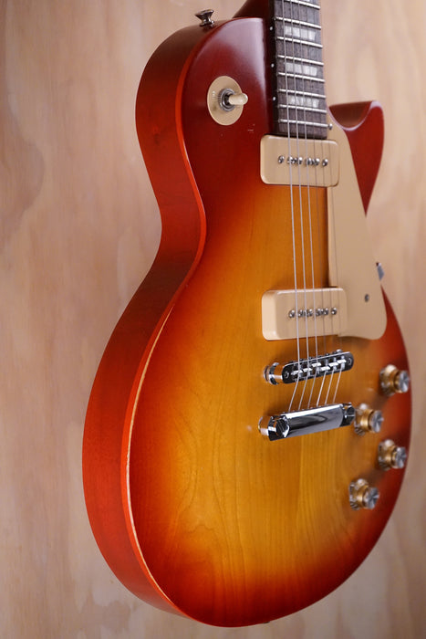 Gibson Limited Edition Les Paul '60s Studio Tribute P90 Worn Cherry Burst Electric Guitar, (Used) - Fair Deal Music